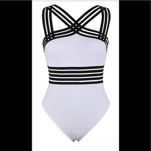 Kenneth Cole NWOT one piece bathing suit